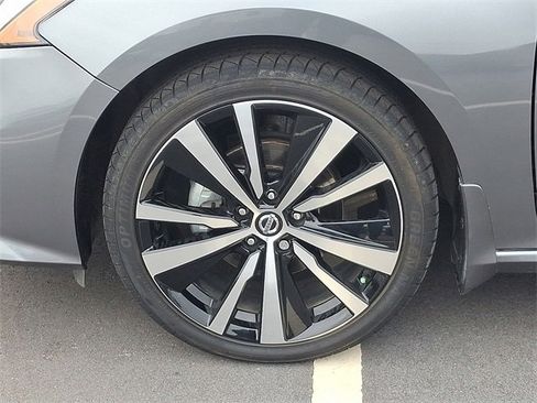 Used 2022 Nissan Altima 2.5 SR image 8