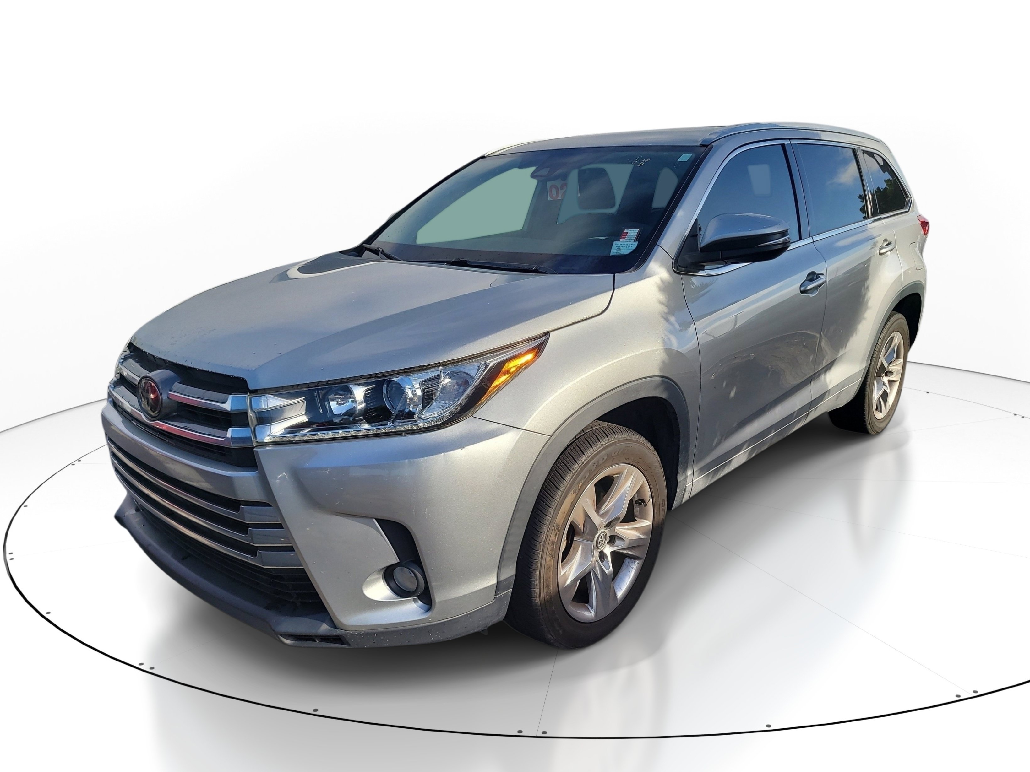 Used 2018 Toyota Highlander Limited FWD image 3