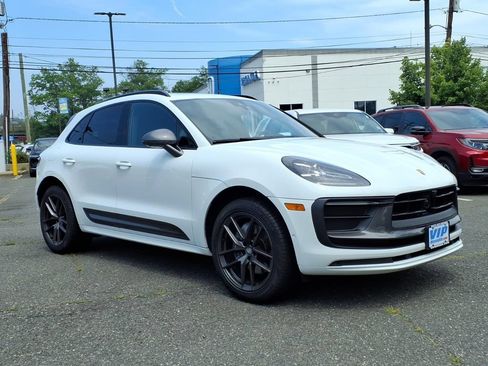 Used 2023 Porsche Macan Turbo w/ Premium Package Plus AWD/4WD image 30