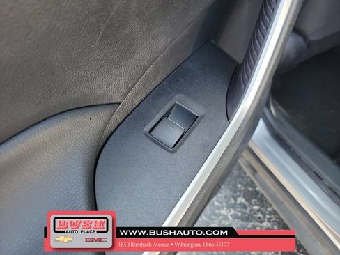 Used 2024 Toyota RAV4 XLE AWD/4WD image 16