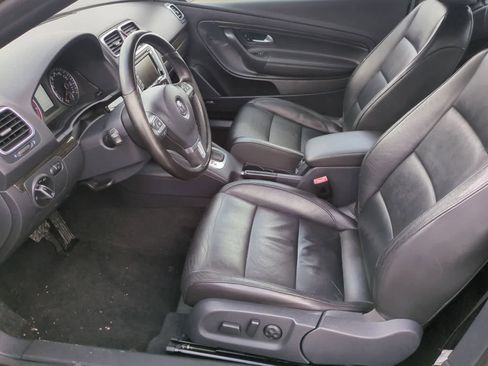 Used 2013 Volkswagen Eos Executive image 16