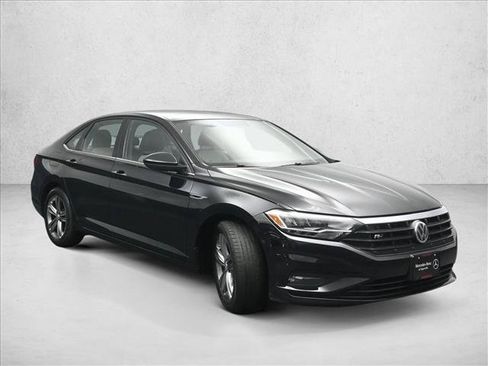 Used 2021 Volkswagen Jetta FWD image 4