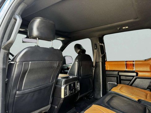 Used 2017 Ford F150 Limited image 38