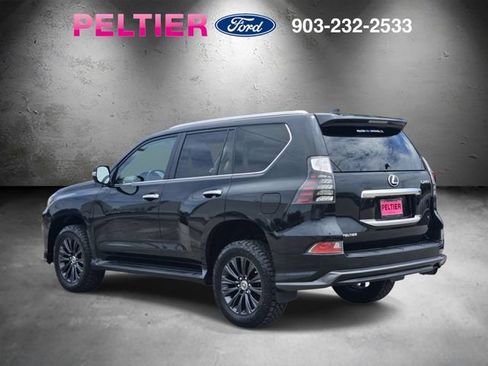Used 2023 Lexus GX 460 Luxury w/ Sport Design Package AWD/4WD image 4