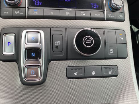 Used 2021 Hyundai Palisade SEL w/ Premium Package FWD image 19