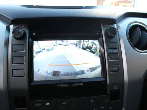 Used 2018 Toyota Tundra SR5 RWD image 19