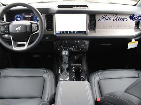 New 2026 Ford Bronco Outer Banks AWD/4WD image 12
