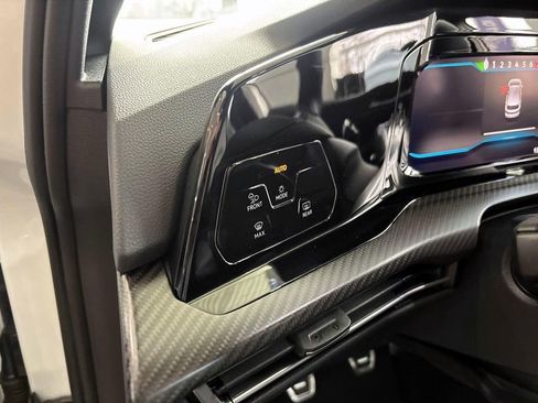 Used 2023 Volkswagen Golf 20th Anniversary Edition image 13