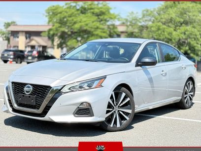 Used 2020 Nissan Altima 2.5 SR