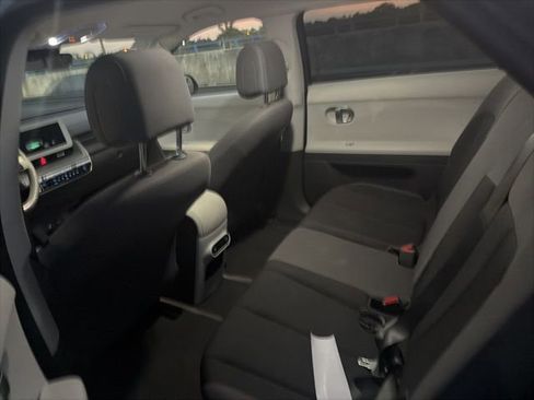 Used 2024 Hyundai Ioniq 5 SEL image 14
