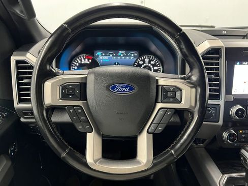 Used 2019 Ford F150 Platinum image 14