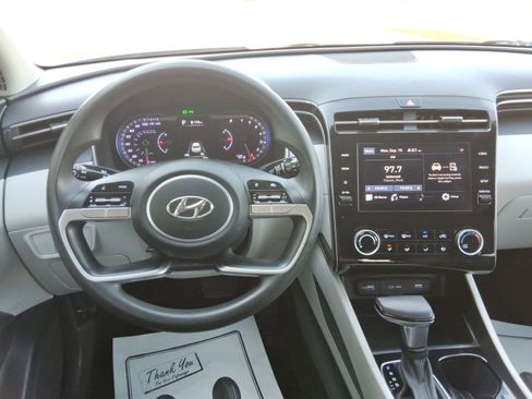 Used 2022 Hyundai Tucson SEL w/ Cargo Package image 12