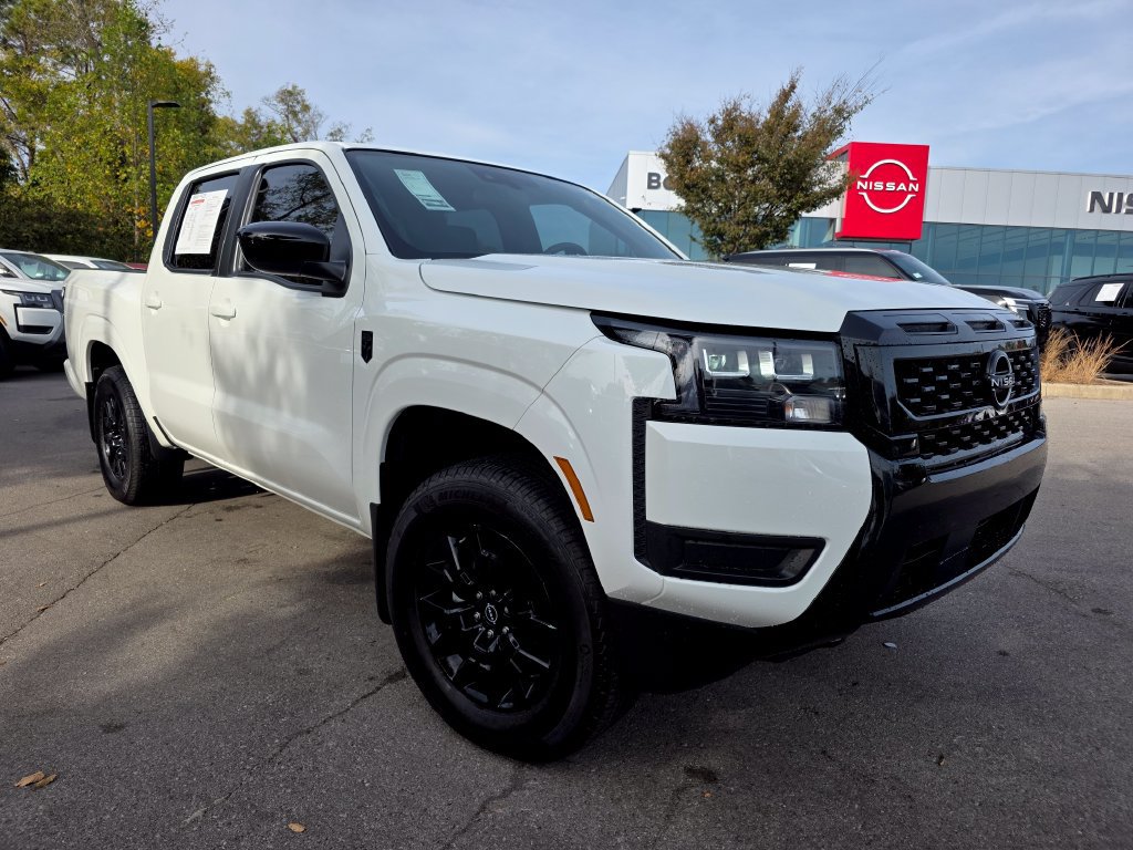 Used 2026 Nissan Frontier SV w/ All-Weather Content Package AWD/4WD image 2