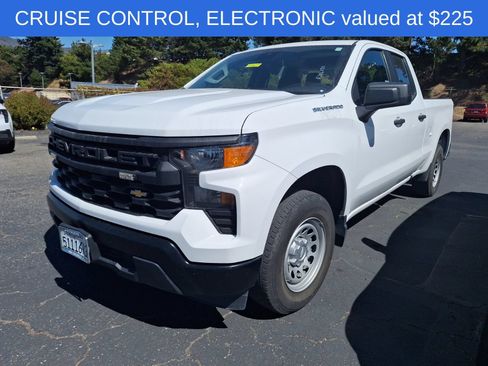 Used 2023 Chevrolet Silverado 1500 W/T RWD image 3