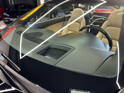 Used 2006 Chevrolet Corvette Convertible w/ Preferred Equipment Group RWD image 46