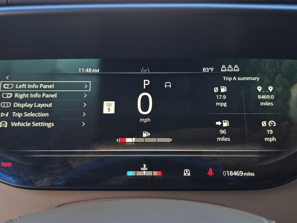 Used 2024 Land Rover Range Rover Sport SE AWD/4WD image 20
