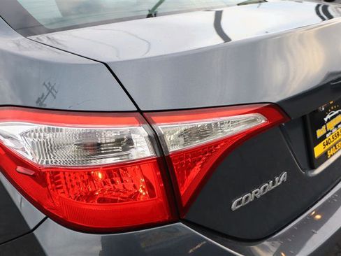 Used 2014 Toyota Corolla LE image 25
