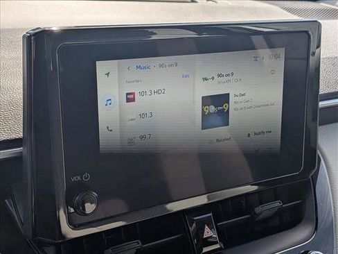 Certified 2024 Toyota Corolla Cross L image 12