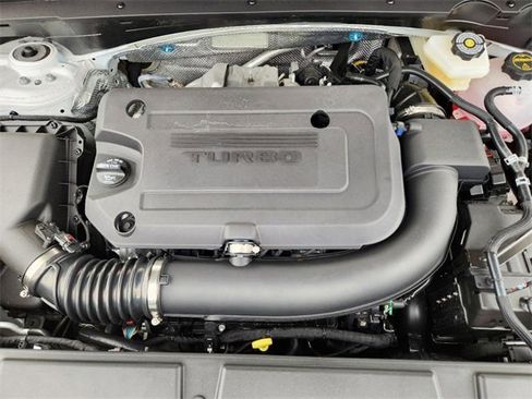 New 2025 Buick Envision Sport Touring image 19