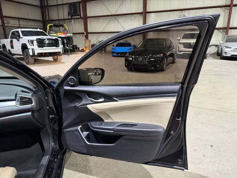 Used 2016 Honda Civic EX-L image 24