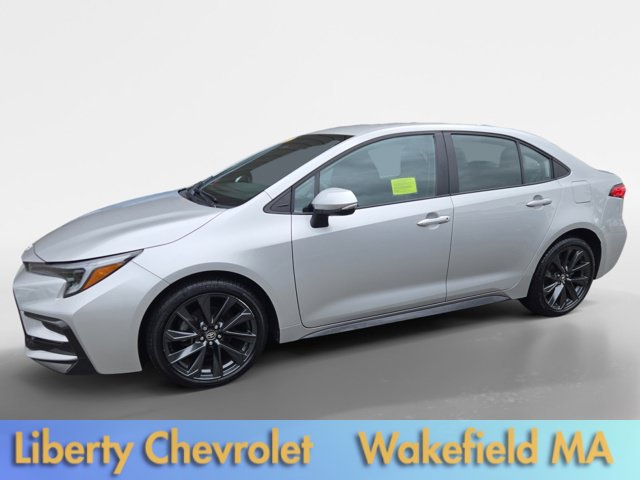Used 2025 Toyota Corolla SE FWD image 4