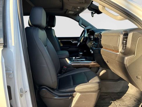 Used 2024 GMC Sierra 1500 Elevation w/ Elevation Premium Package image 29