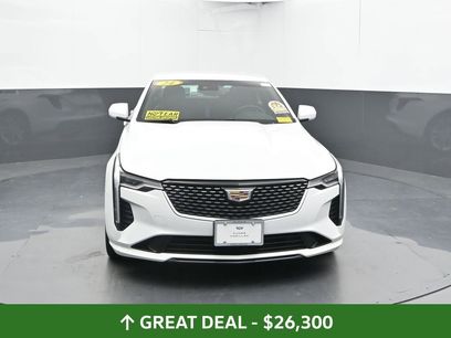 Used 2024 Cadillac CT4 Luxury