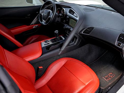 Used 2017 Chevrolet Corvette Grand Sport image 31