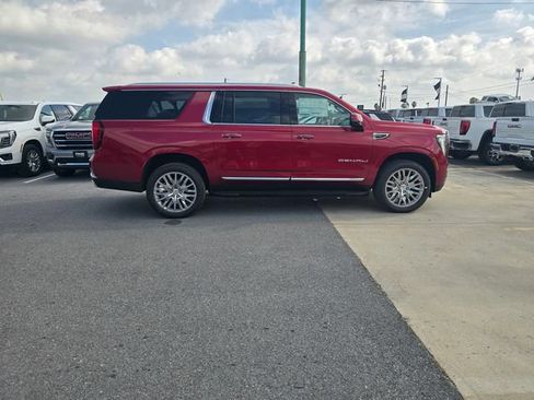New 2026 GMC Yukon XL Denali RWD image 4