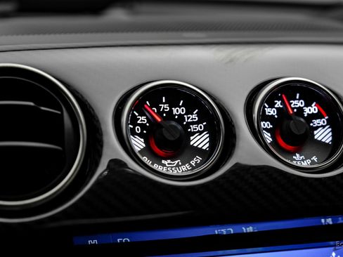 Used 2021 Ford Mustang Shelby GT500 w/ Carbon Fiber Track Pack image 70