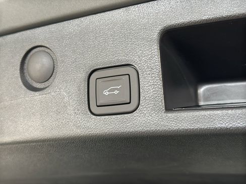 New 2026 Chevrolet Equinox ACTIV AWD/4WD image 14