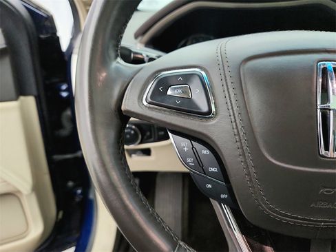 Used 2017 Lincoln MKZ Select w/ Select Plus Package image 34