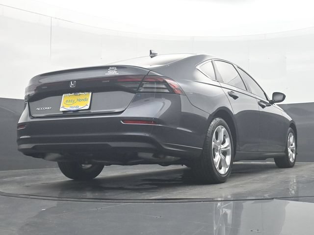 Used 2025 Honda Accord LX image 33