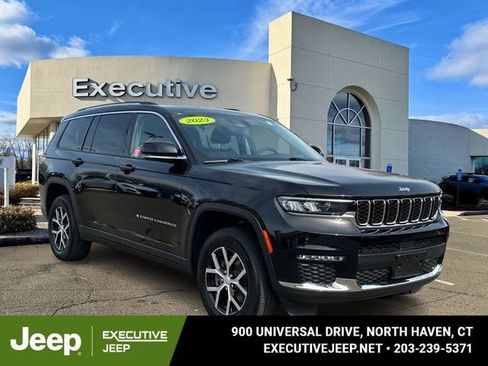 Used 2023 Jeep Grand Cherokee L Limited AWD/4WD image 1