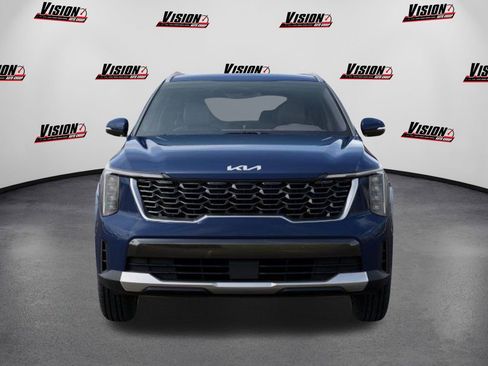 New 2025 Kia Sorento S image 2