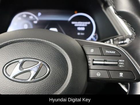 Used 2023 Hyundai Sonata SEL w/ Convenience Package image 10