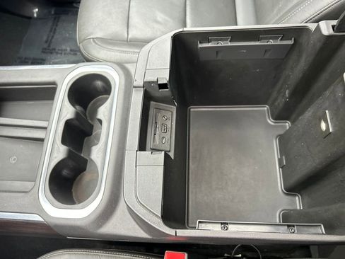 Used 2020 GMC Sierra 1500 SLT w/ SLT Premium Plus Package image 23