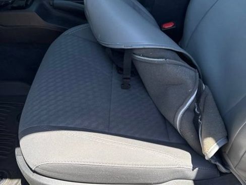 Used 2020 Toyota Tacoma SR5 AWD/4WD image 21