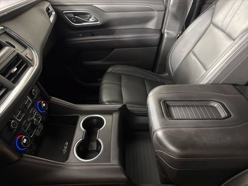 Used 2021 Chevrolet Tahoe RST w/ Luxury Package RWD image 20