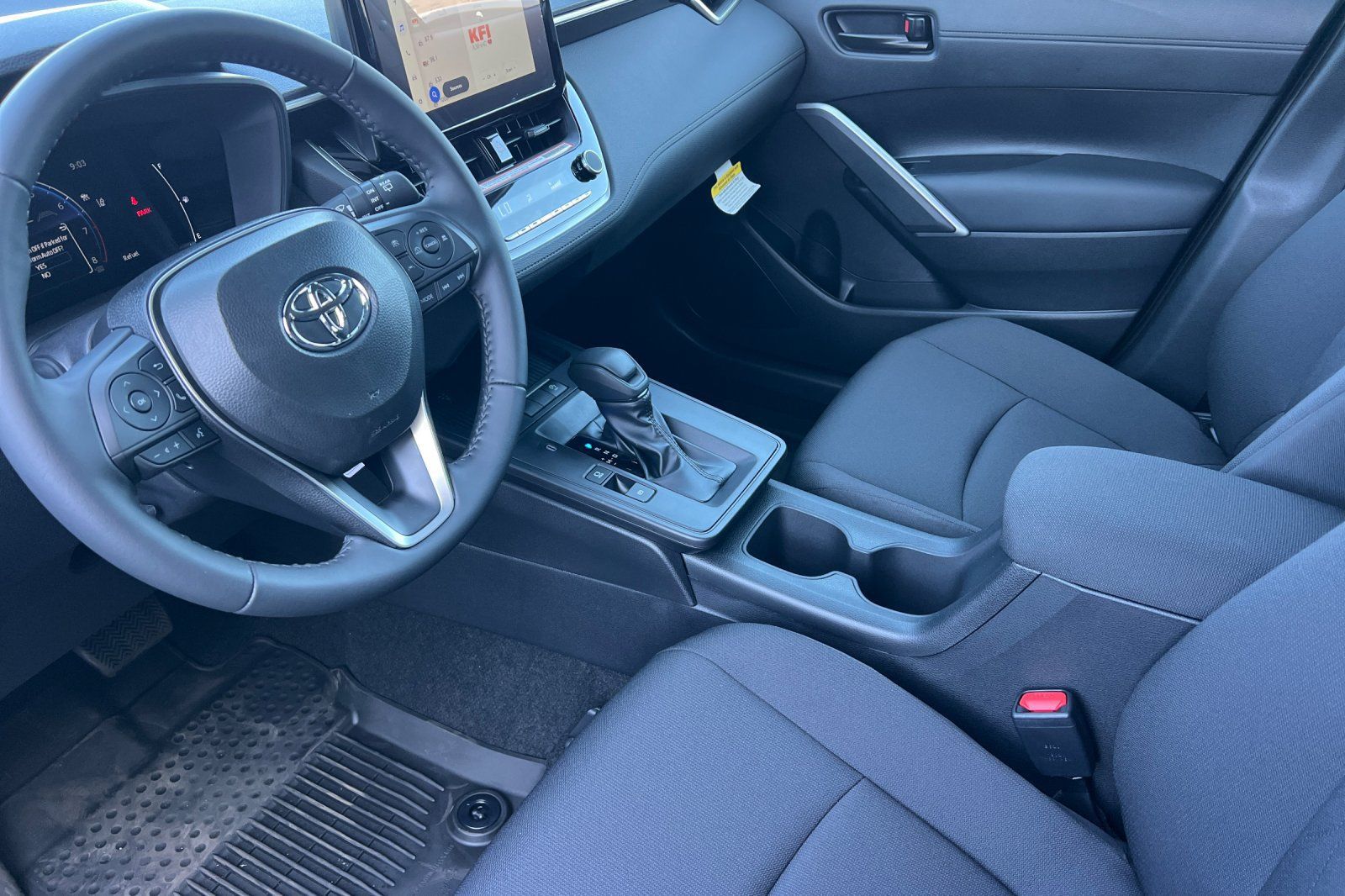 Certified 2026 Toyota Corolla Cross LE FWD image 9