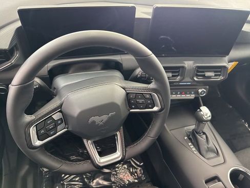 Used 2026 Ford Mustang Coupe RWD image 23