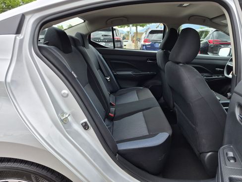 Used 2025 Nissan Versa SV w/ Trunk Package FWD image 31