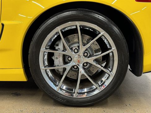 Used 2010 Chevrolet Corvette Grand Sport w/ Preferred Equipment Group RWD image 9