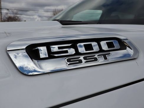 Used 2025 RAM 1500 Laramie w/ Bed Utility Group image 7