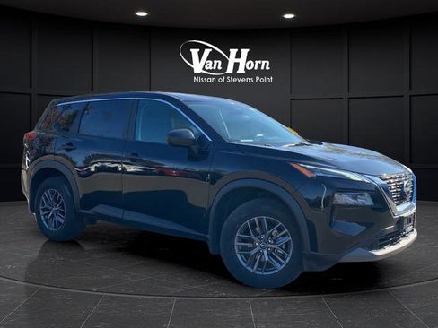 Used 2023 Nissan Rogue S FWD image 1