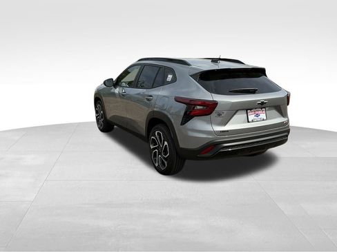 New 2026 Chevrolet Trax RS w/ Driver Confidence Package FWD image 4