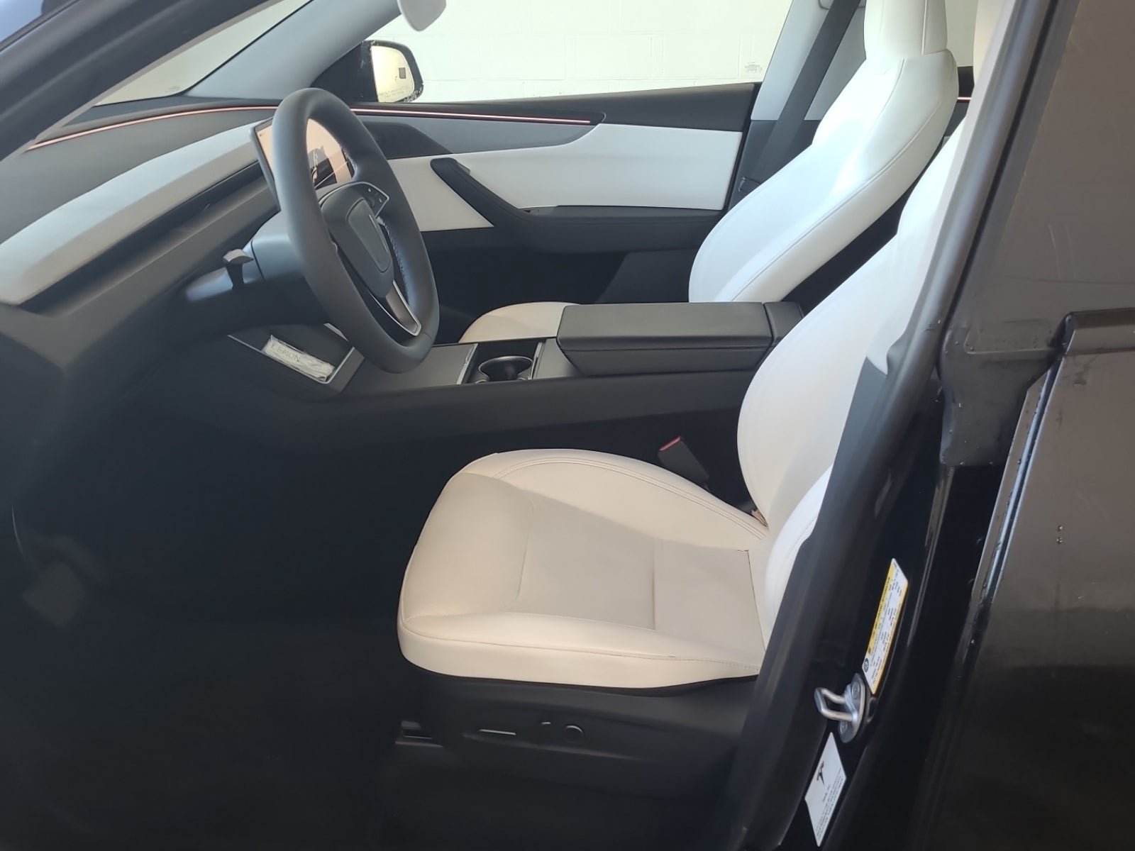 Used 2026 Tesla Model Y AWD image 2