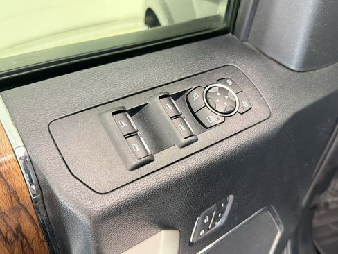 Certified 2020 Ford F150 Lariat w/ Equipment Group 502A Luxury image 22