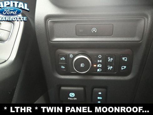 Used 2025 Ford F150 Raptor AWD/4WD image 18