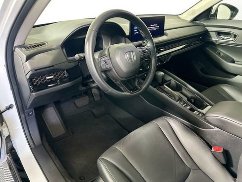 Used 2023 Honda Accord EX-L image 10